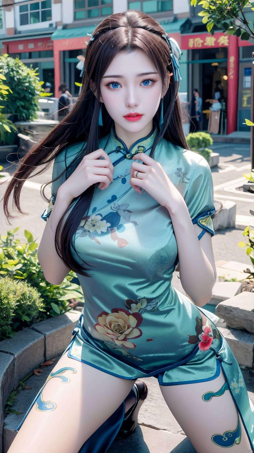 她优雅恬静描绘出国漫美女的细腻神韵